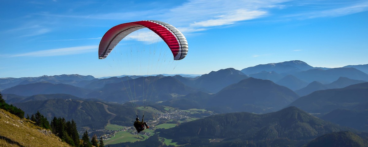 Erlangung eines Hänge- bzw. Paragleiterscheins: Erlangung eines Hänge- bzw. Paragleiterscheins
